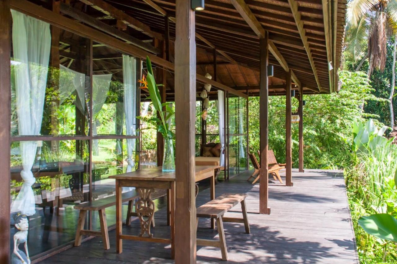 אובוד Villa Mahadevi Jungle Retreat Joglo 1 מראה חיצוני תמונה