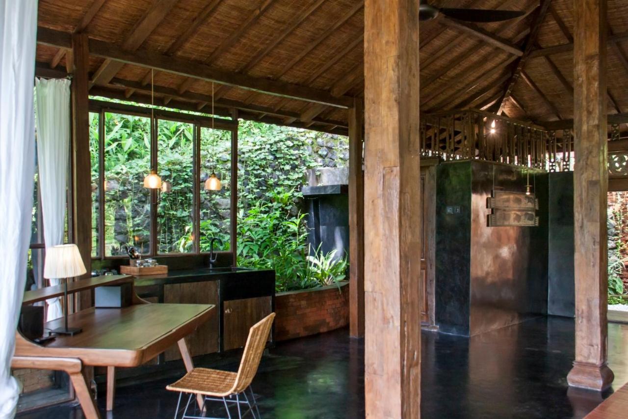אובוד Villa Mahadevi Jungle Retreat Joglo 1 מראה חיצוני תמונה
