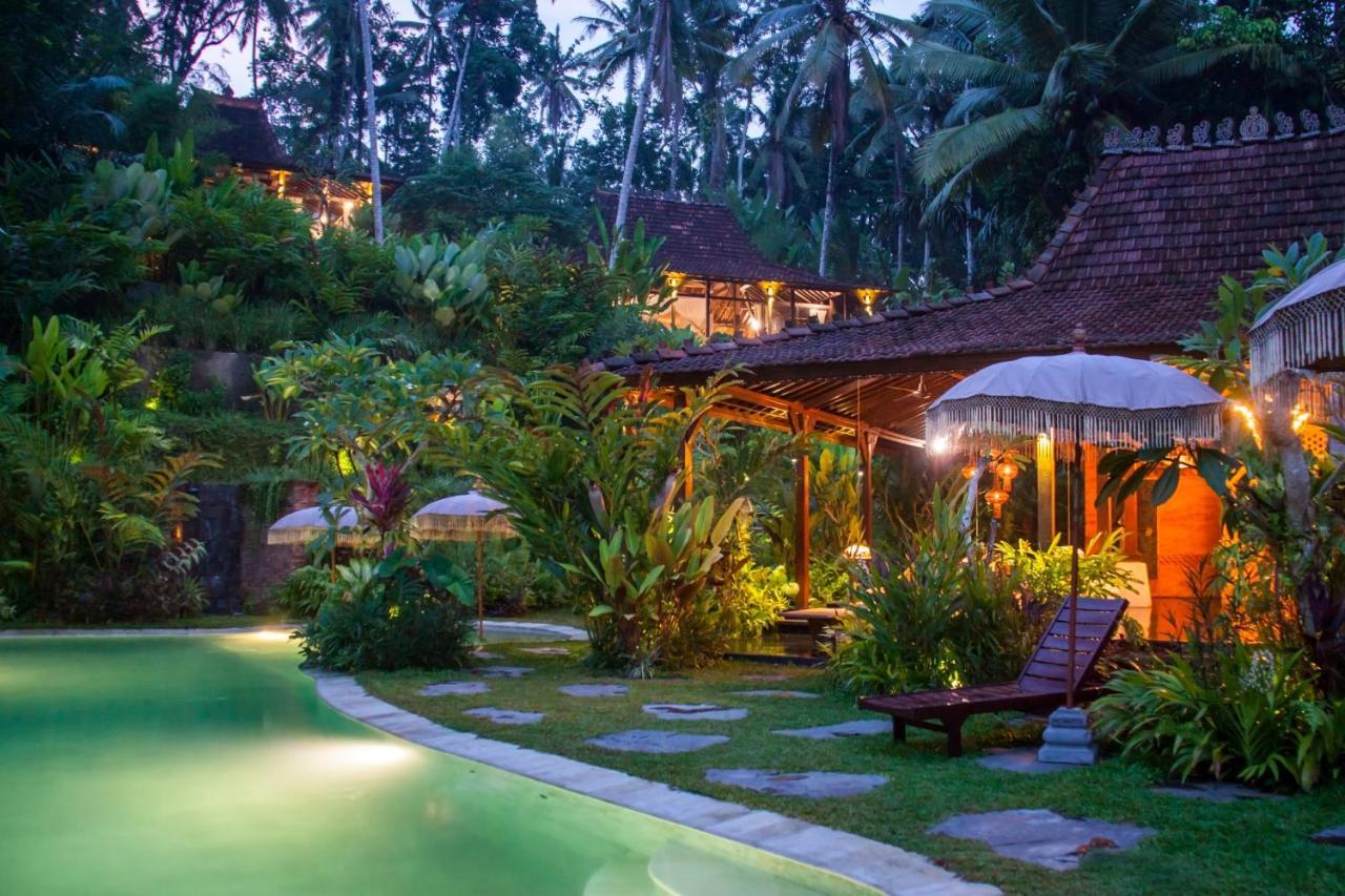 אובוד Villa Mahadevi Jungle Retreat Joglo 1 מראה חיצוני תמונה