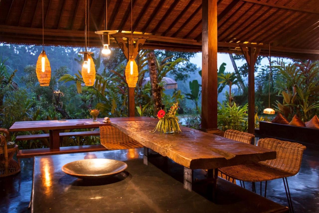 אובוד Villa Mahadevi Jungle Retreat Joglo 1 מראה חיצוני תמונה