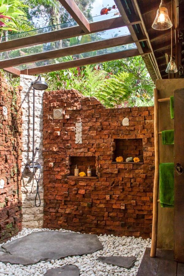 אובוד Villa Mahadevi Jungle Retreat Joglo 1 מראה חיצוני תמונה