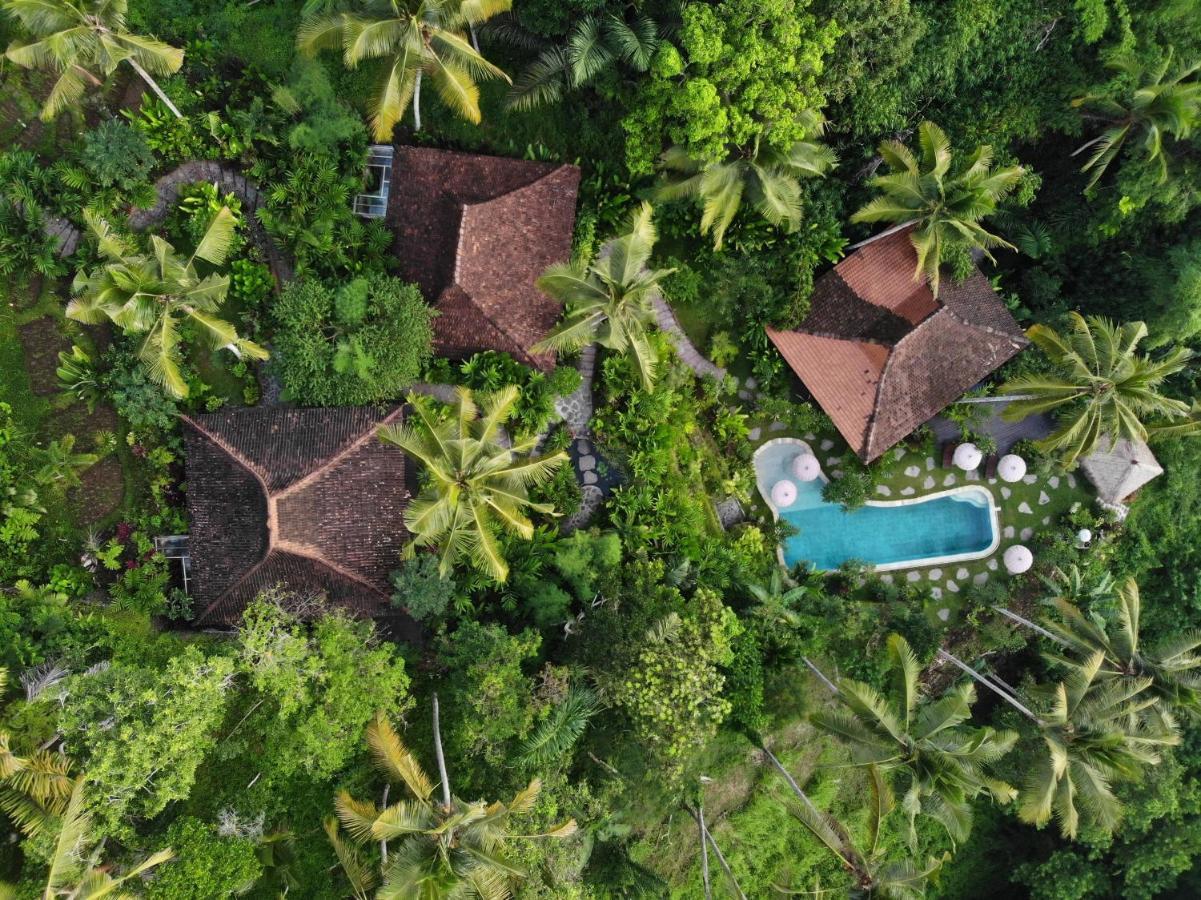 אובוד Villa Mahadevi Jungle Retreat Joglo 1 מראה חיצוני תמונה